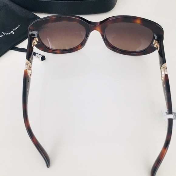 $420 SALVATORE FERRAGAMO FASHION TORTOISE SF 272 S SUNGLASSES WOMEN main image 4